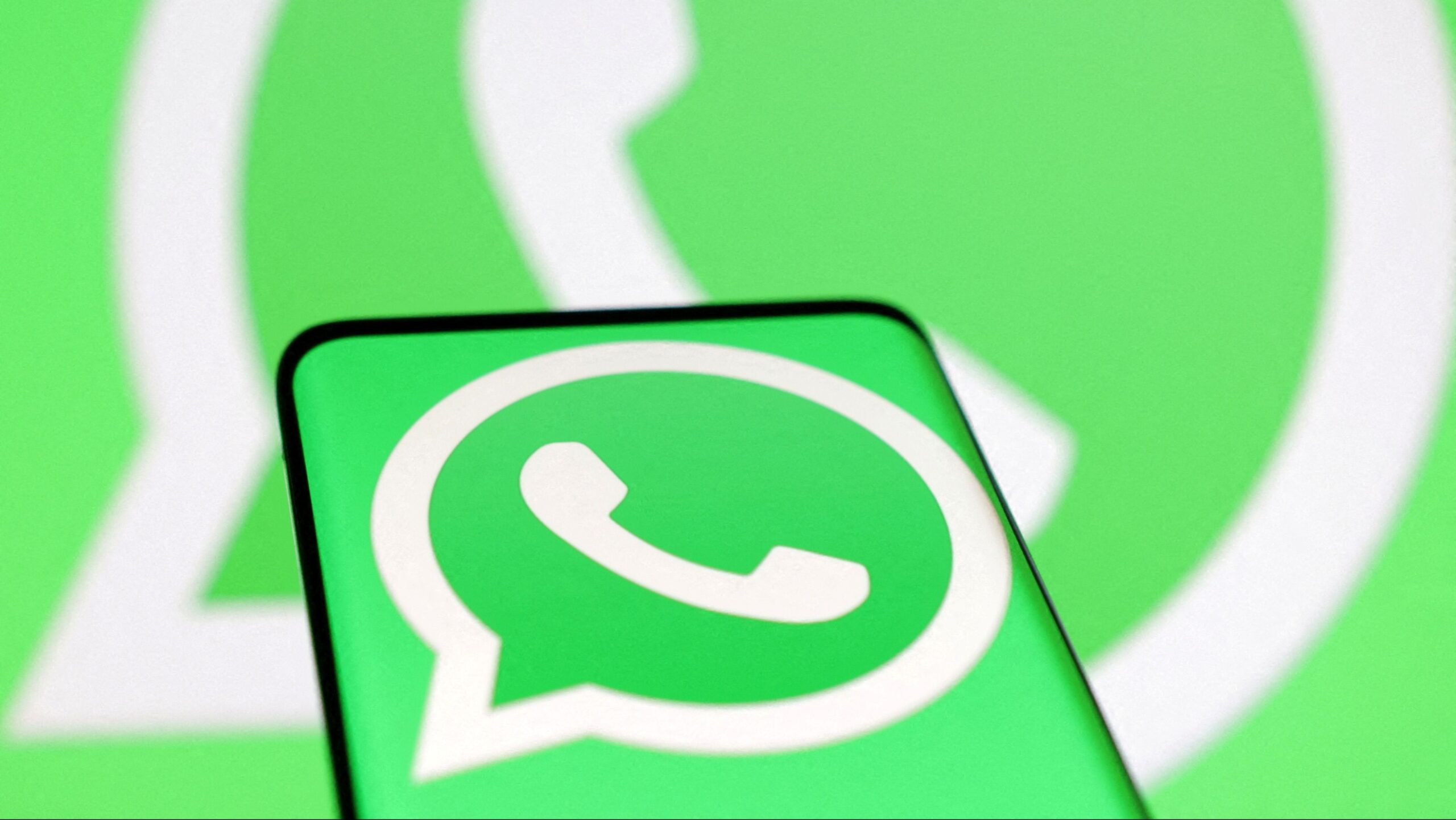 Apple tira WhatsApp e Threads de loja de apps na China após ordem do governo